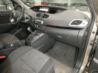 Renault Scenic 1.4 III EXPRESSIO picture 15