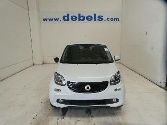 Voiture accidenté Smart Forfour  2017/10