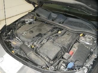 Mercedes 200-serie 200 D picture 26