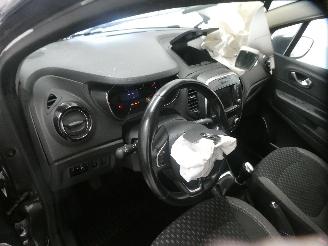 Renault Captur INTENS picture 19