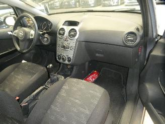 Opel Corsa  picture 12