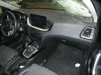 Kia Cee d PULSE 1.6 CRDI ISG picture 12