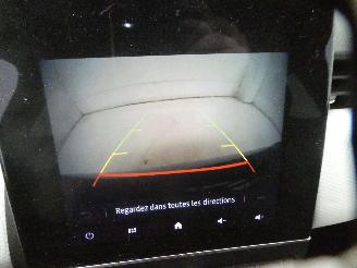 Renault Clio V TECHNO picture 16