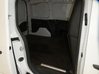 Peugeot Partner 1.5D picture 20