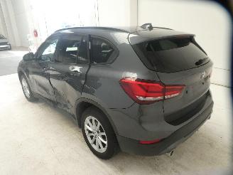 BMW X1 SDRIVE18D picture 10