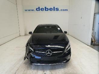 Voiture accidenté Mercedes A-klasse  2017/4