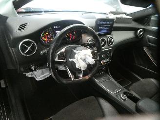 Mercedes Cla-klasse 180 picture 25