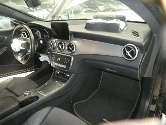 Mercedes Cla-klasse 180 picture 22