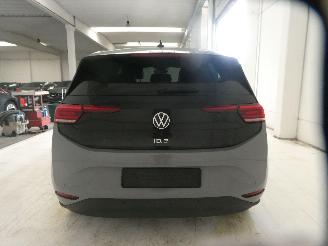Volkswagen ID.3  picture 12