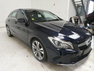 Mercedes Cla-klasse 180 D picture 13
