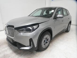 BMW iX 1 EDRIVE20 picture 3
