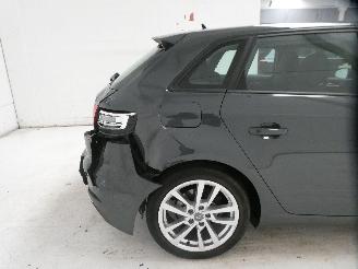 Audi A3 1.6D SPORT picture 9