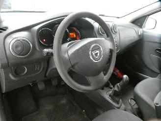 Dacia Logan AMBIANCE picture 18