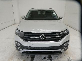 Volkswagen T-Cross ACTIVE picture 2