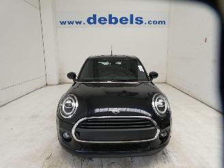 skadebil auto Mini One  2020/6