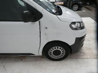Citroën Jumpy 2.0 D picture 11