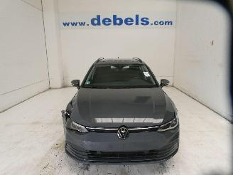 uszkodzony samochody osobowe Volkswagen Golf VARIANT LIFE 2023/1