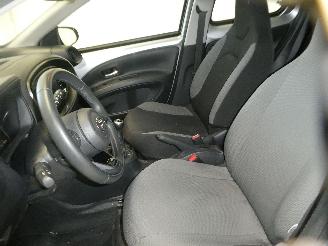 Toyota Aygo X PLAY picture 19