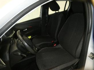 Peugeot 208 ACTIVE PACK 1.2 PURE picture 19