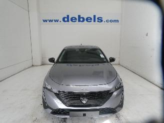damaged passenger cars Peugeot 308 III ACTIVE PACK 2024/9