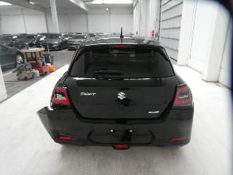 Suzuki Swift GLX picture 8