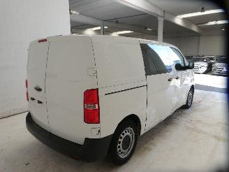 Toyota ProAce 1.5D picture 11
