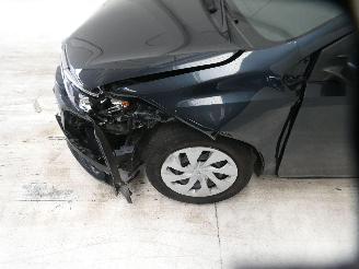 Toyota Auris COMFORT picture 6