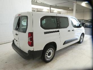 Peugeot Partner 1.5BHDI L2 picture 11