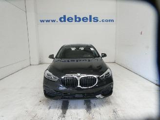 Vaurioauto  passenger cars BMW 1-serie I 2023/8