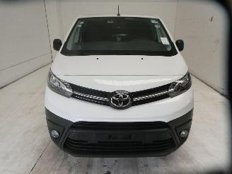 Toyota ProAce 1.5D MWB ACTIVE picture 2