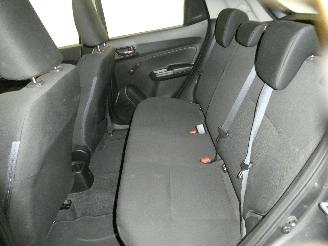 Suzuki Swift  picture 19