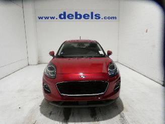 Damaged car Ford Puma TITANIUM DESIGN 2021/2