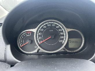 Mazda 2 1.4 B picture 23