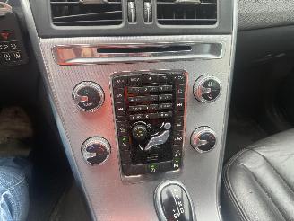 Volvo Xc-60 MOMENTUM AWD picture 22