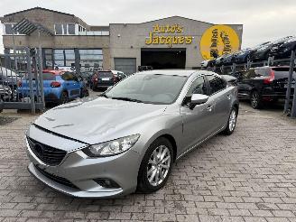 Vaurioauto  passenger cars Mazda 6 2.2 D SKYACTIVE 2015/3