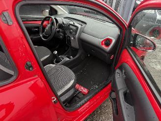Toyota Aygo 1.0I picture 14