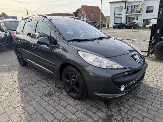 Peugeot 207 1.4I picture 3