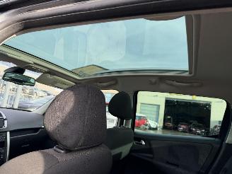 Peugeot 207 1.4I picture 7