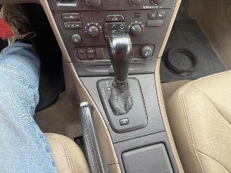 Volvo V-70 2.4D AUTOMAAT picture 18