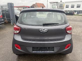 Hyundai I-10 1.0I picture 9