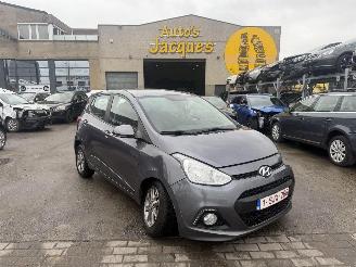 skadebil auto Hyundai I-10 1.0I 2015/10