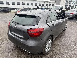 Mercedes A-klasse ELEGANCE picture 5