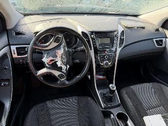 Hyundai I-30 1.6 CRDI picture 6