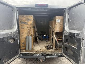 Peugeot Boxer 2.2 BLUEHDI L2H1 picture 15