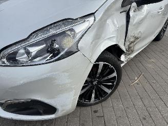 Peugeot 208 1.2 ALLURE picture 15