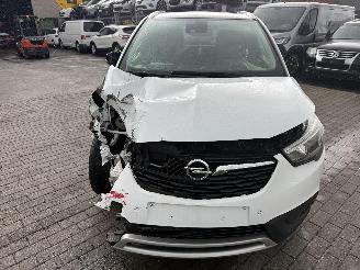 Opel Crossland 1.2 INNOVATION picture 2
