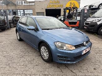 uszkodzony samochody osobowe Volkswagen Golf 1.6 TDI 2013/5