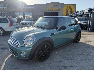 krockskadad bil auto Mini One 1.6D 2012/10