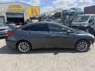 uszkodzony samochody osobowe Hyundai I-40 1.7 CRDI STYLE 2014/10