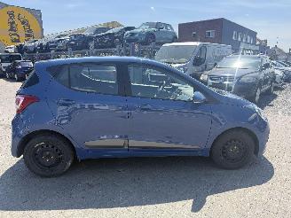 Hyundai I-10 1.0 POP picture 2